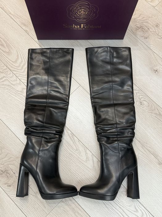 Сапоги высокие Sasha Fabiani