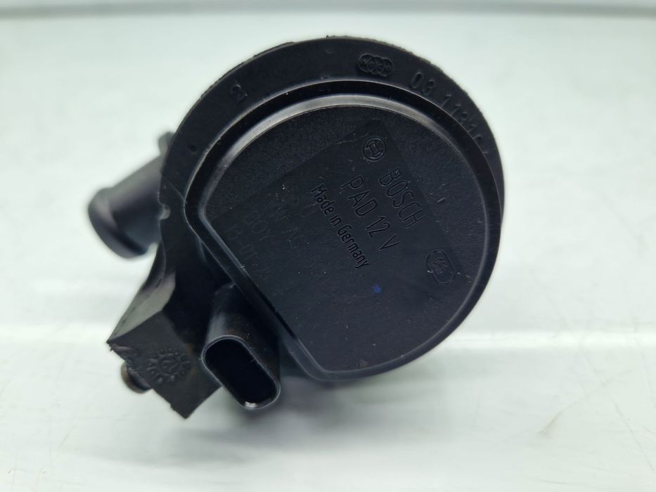 Pompa recirculare apa AUDI A3 Sportback (8VS, 8VM) [Fabr 2013-prezent]