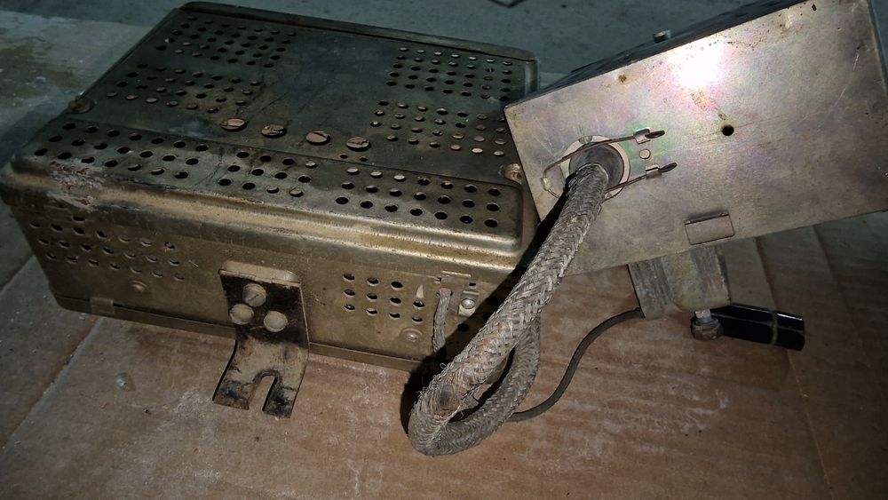 Радио, радиоприёмник от Москвича 407