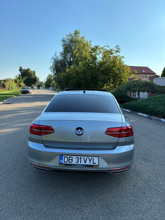VW PASSAT B8/ R-Line /2.0 TDI / 2018-09/Full Led/Panorama/Istoric Real