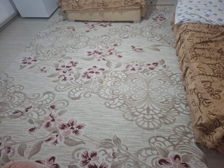 Ковер палас продам