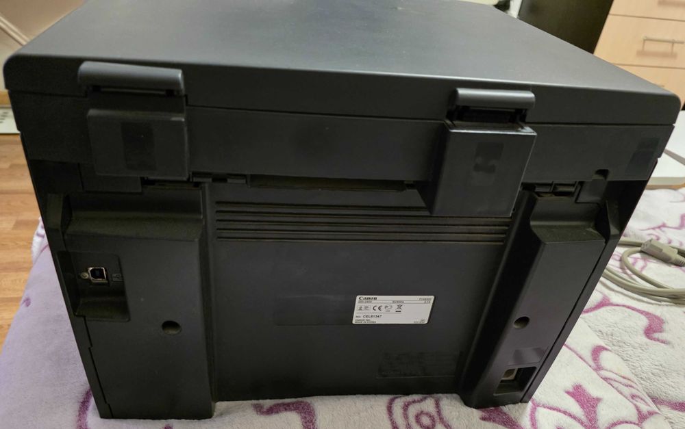 Принтер 3в1 MF4018