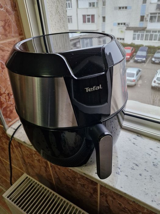 Friteuza cu aer cald Tefal XXL