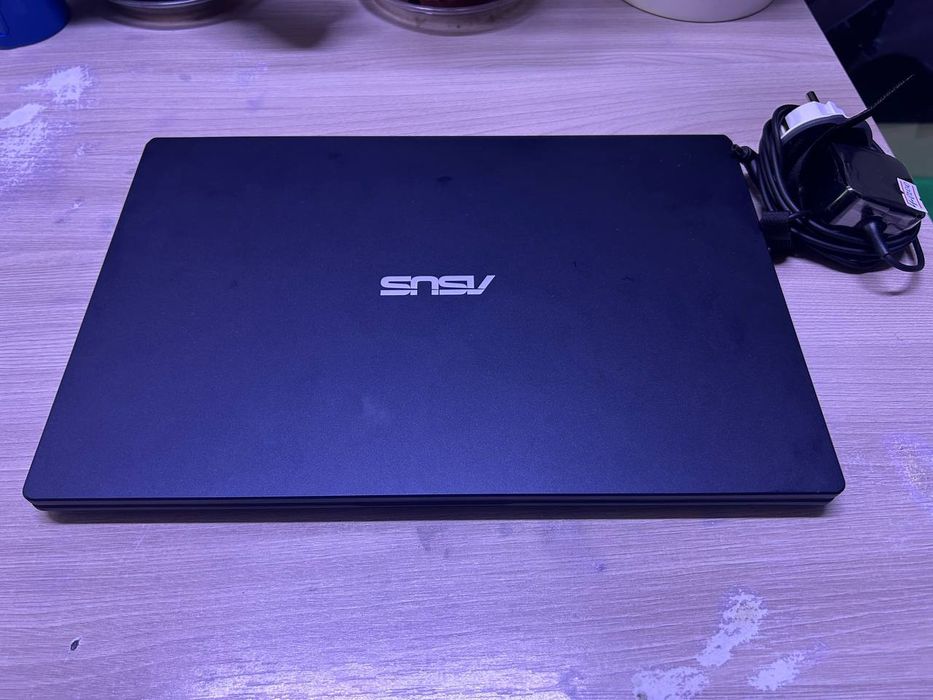 Asus VivoBook 256Gb