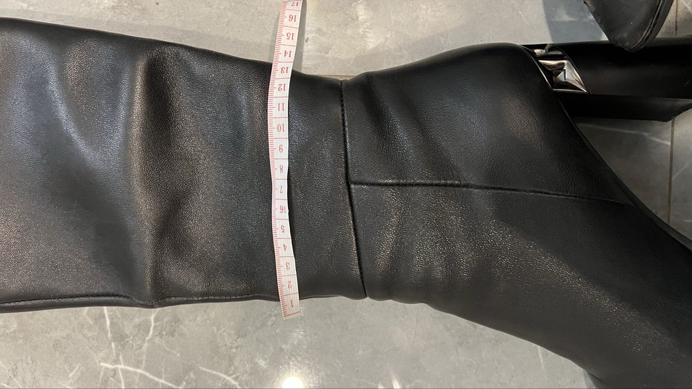 Зимние кожанные сапоги