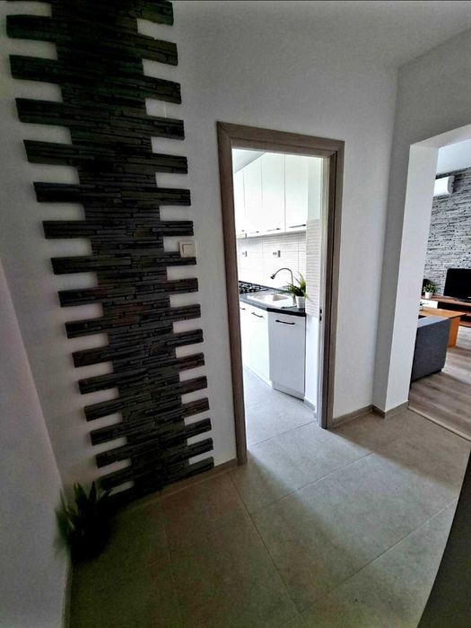 Apartament 2 camere de închiriat