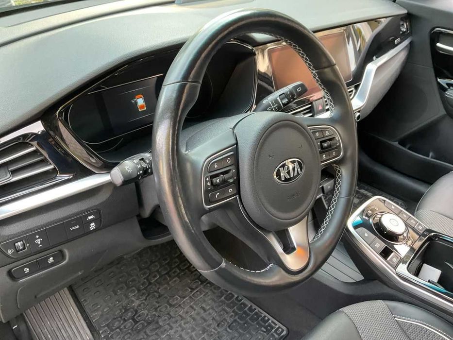 Kia Niro electric drive 204ks 150kW 64kWh Vision
