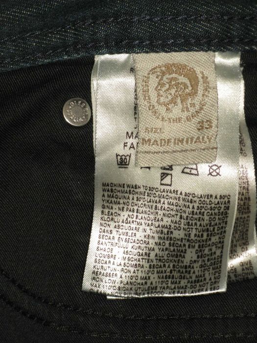 Blugi Originali Diesel W 33 x L 32 / Talie 86 cm - Lungime 108