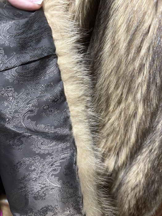 Продам шубу натуральную