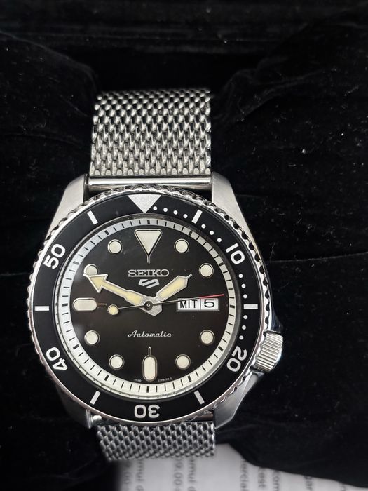 Seiko 5 sports SRPD73K1 automatic
