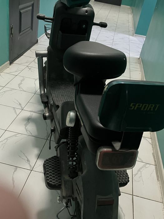 Электроскутер срочно продаю