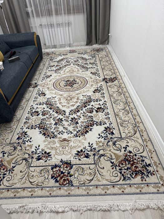 Ковер шелковый 36000