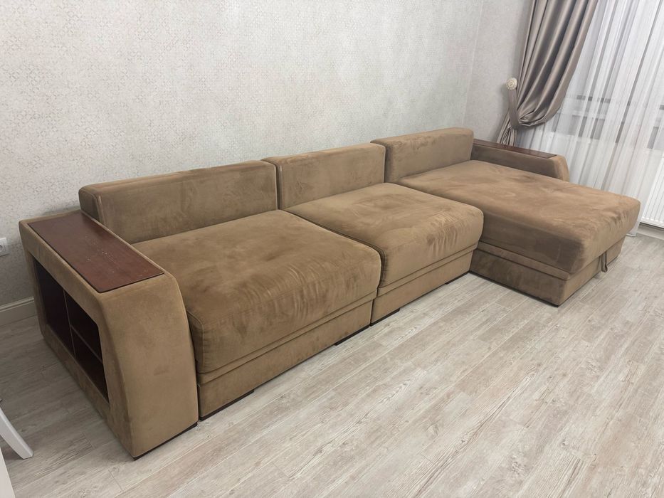 Продам диван в отличном состоянии