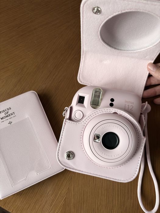 Fujifilm Instax Mini 12 (розовый)