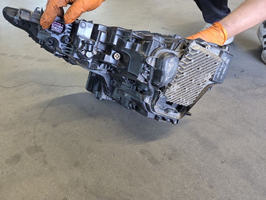 Vand Far Audi q8