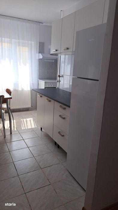 Apartament 2 camere, decomandat, Eroilor (ID:T519)