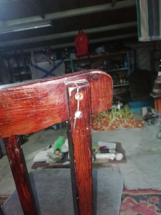 Стул деревянный советский