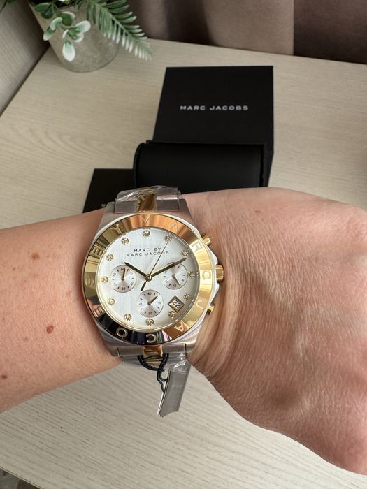 Часы Marc Jacobs