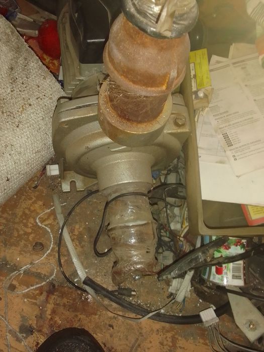 Верховой насос 1500 кб