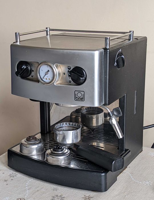 кафе машина briel