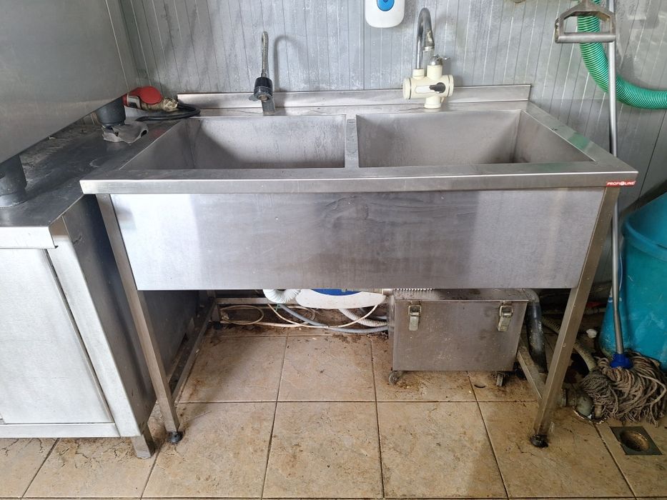 Оборудване за кухня конвектомат рационал scc работи маси  хладилници