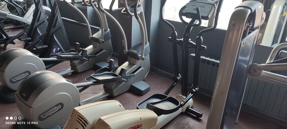 Bicicleta eliptica Life Fitness 8500