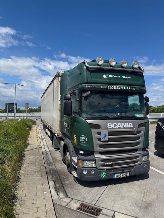 Scania si remorca Krone