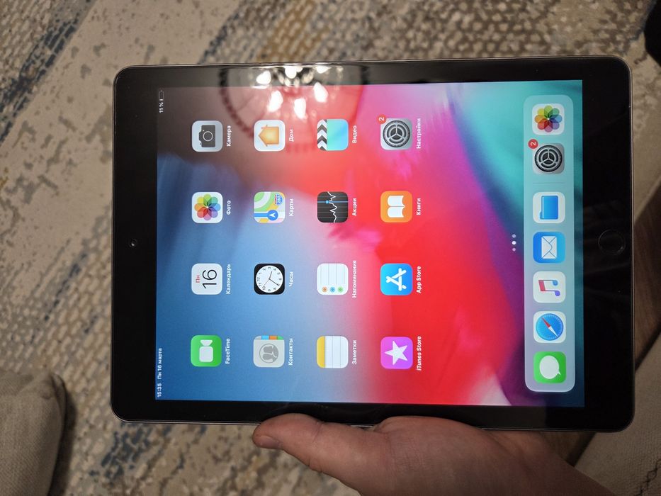 Ipad 6 в отличном состоянии