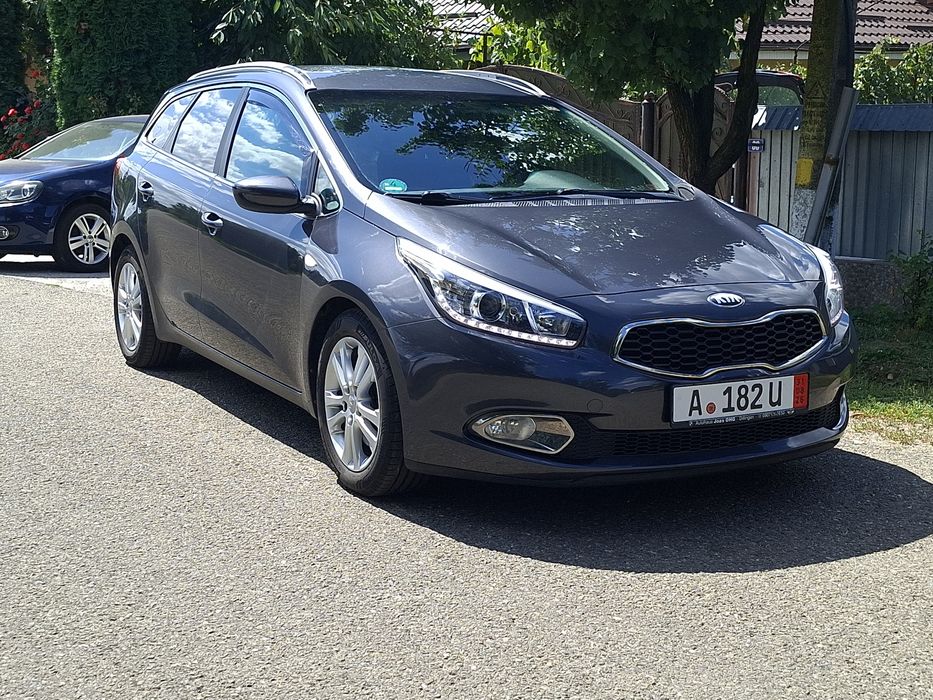 Kia Ceed 1,6 crdi 131cp 2013