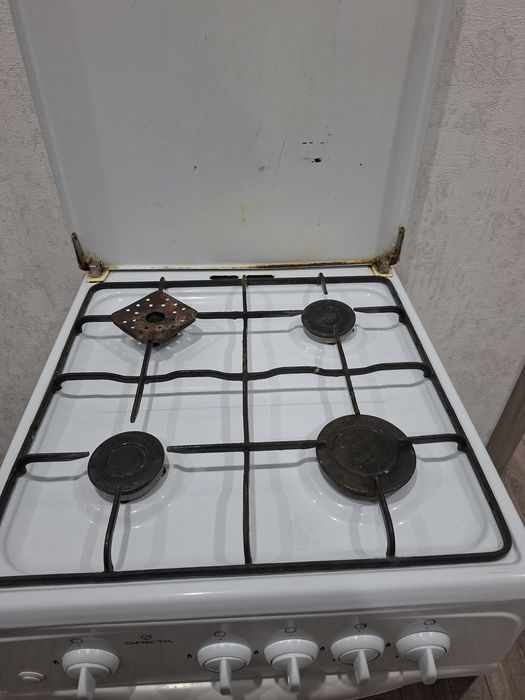 Продам газовую плиту
