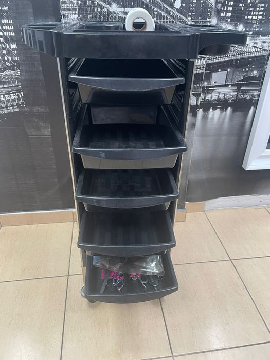 Ucenic salon stare buna