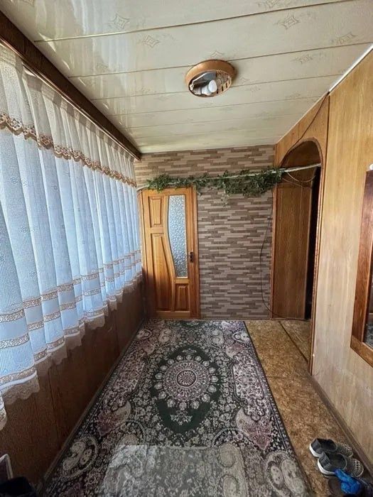 Продаётся ШРуставелли 3в4/4/5 без мебелья без ремонта локации топ !!!