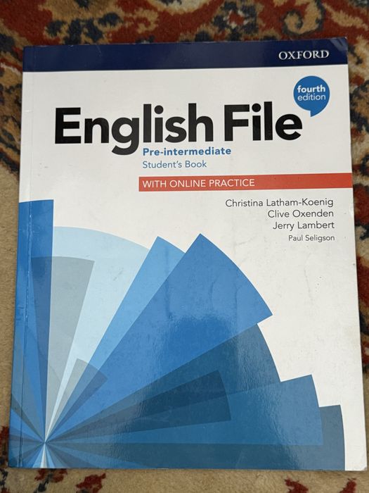 English File Pre-Intermediate — учебник английского языка
