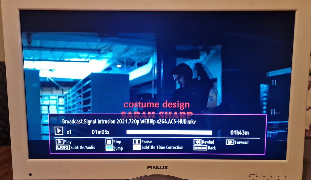 Продавам LCD 26 инчов телевизор Finlux