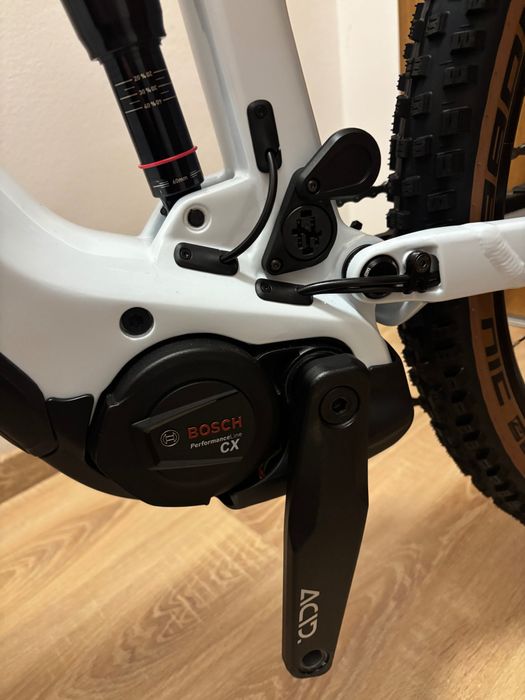 E Bike Cube Fully Carbon NOU M - L