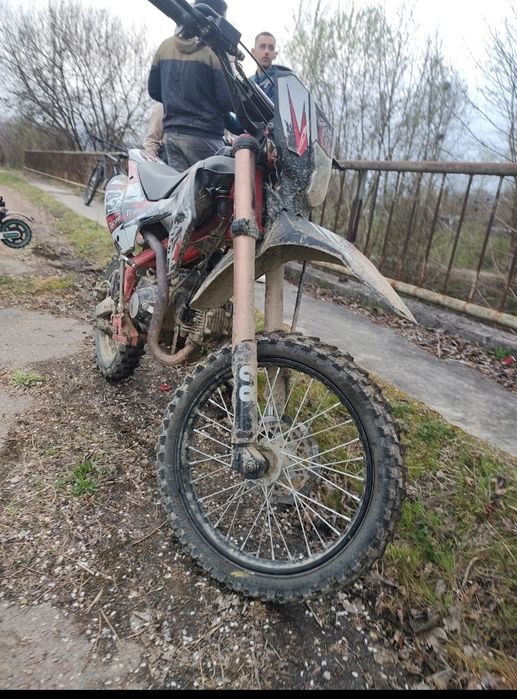 Vând Cross KXD 3000neg