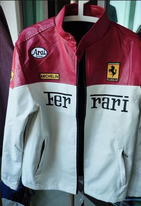 Куртка кожаная, носила один раз