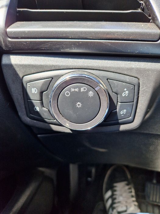 Ford Mondeo mk5 2.0 tdi 2015