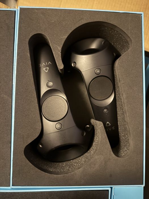 VR HTC Vive, очила за виртуална реалност