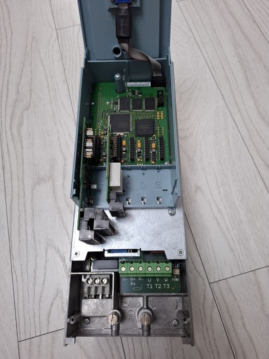 Convertizor de frecventa VACON 380v-11kw