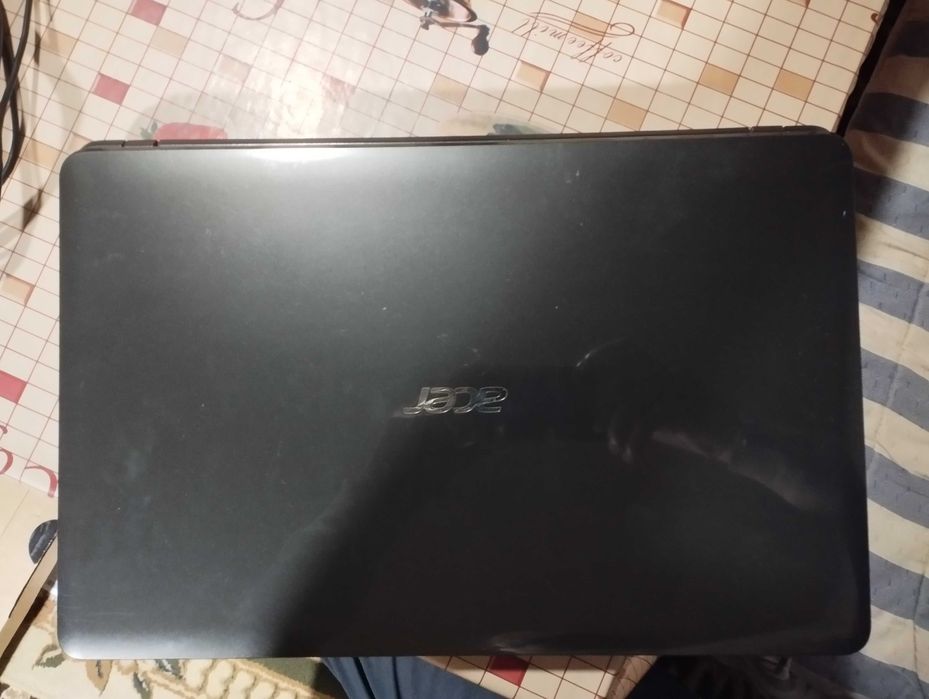 ASER ноутбук сотилади