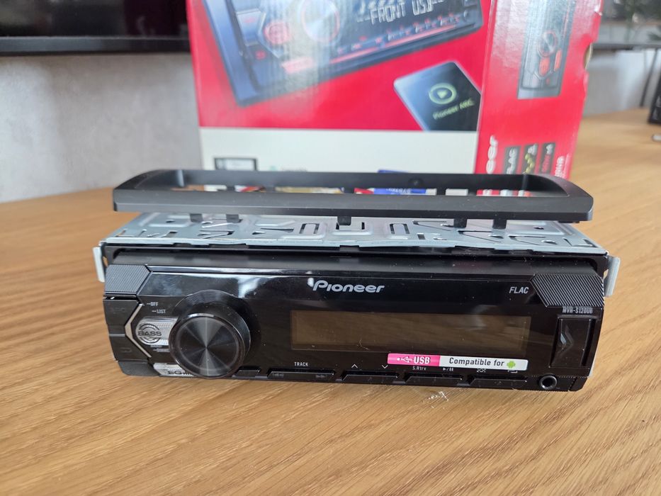 Pioneer MVH-S120UB ресийвър