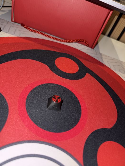 Artisan qwerty key pentru tastatura