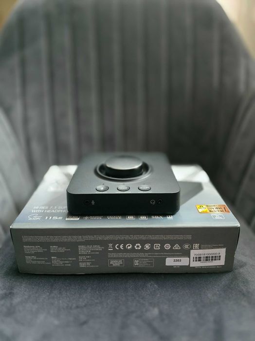 Външна геймърска звукова карта от висок клас Creative Sound Blaster X3