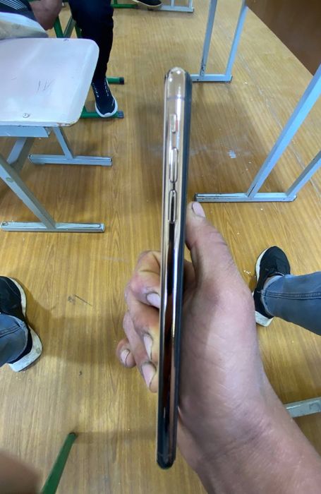 Iphone  XS  Max Gold