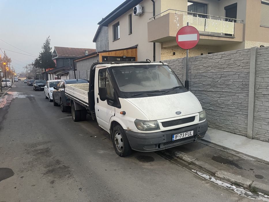 Se vinde ford transit 2,4 disel