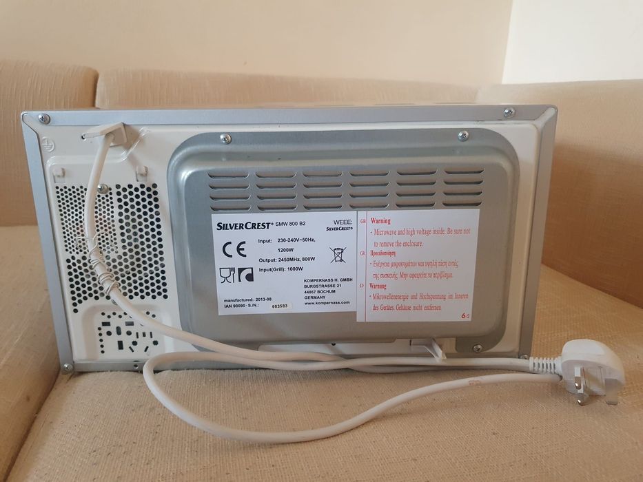 Микровълнова фурна SILVERCREST SMW 800 B2, 800 W, с грил 1000 W