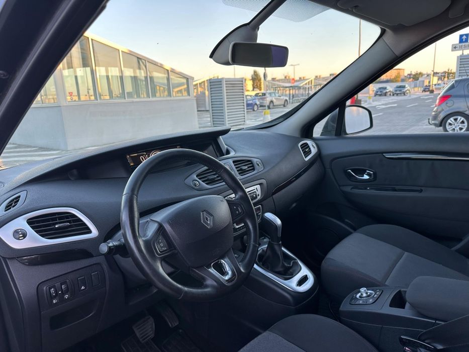 Renault Grand Scenic / 2013 / 1.5 dci - 110 cp  / Proprietar