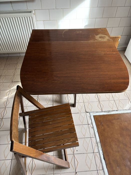 Masa pliabila lemn cu 4 scaune