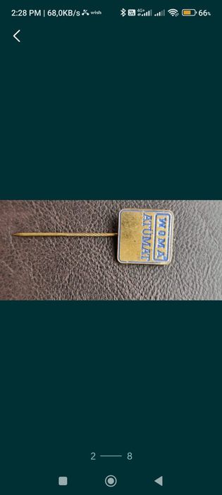 Insigne și medalioane vintage